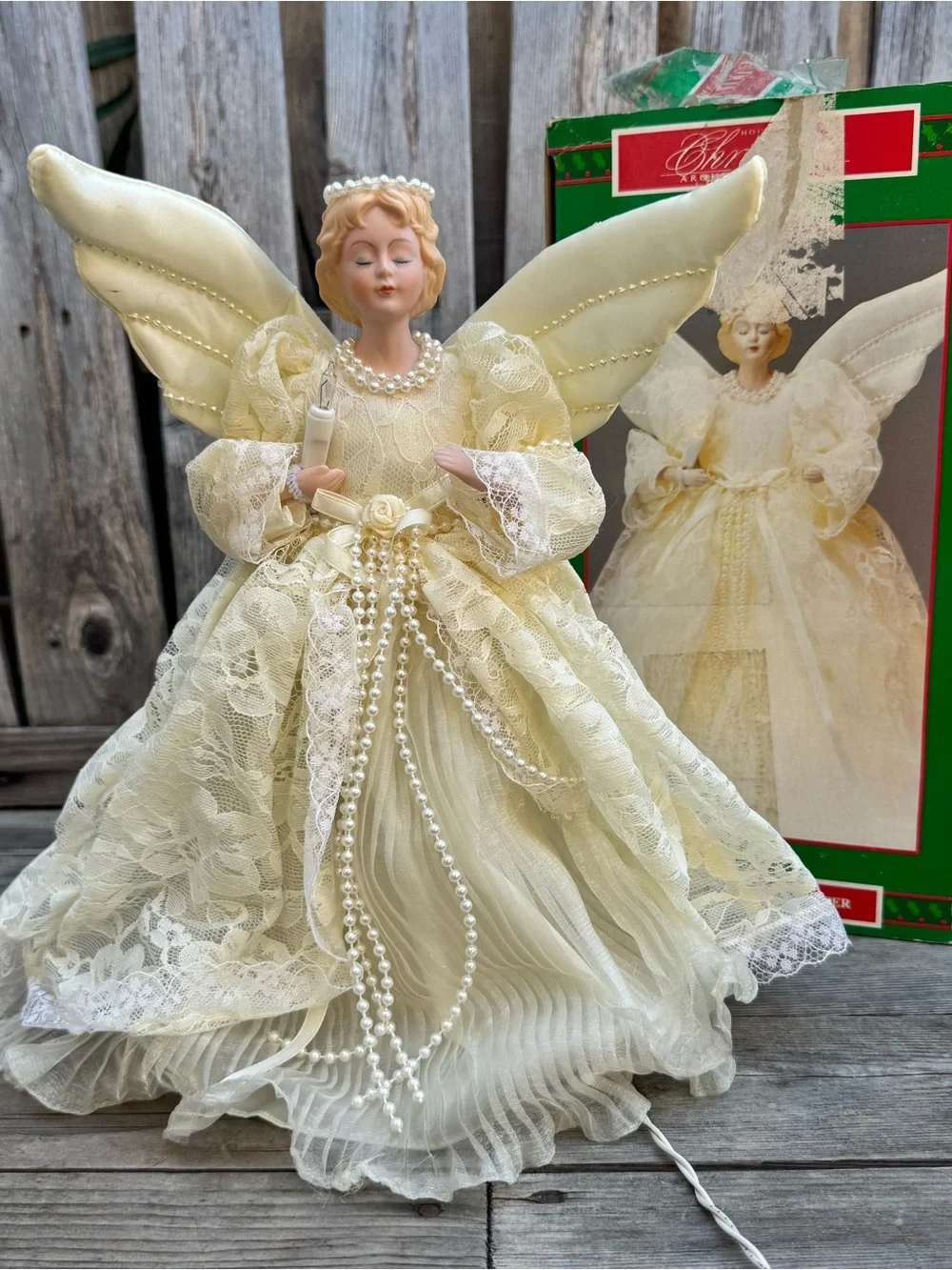Rare Vintage House of Lloyd Lighted Angel Tree Topper Cream Lace & Pearls